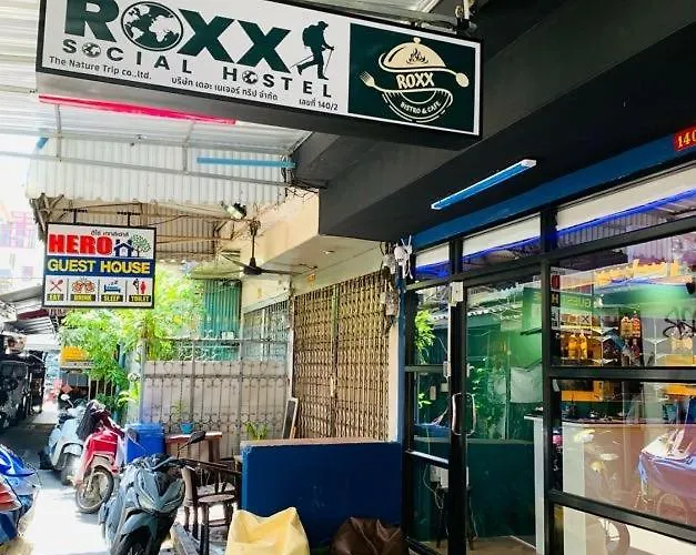 Roxx Social Hostel *