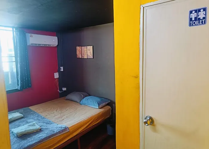 Roxx Social Hostel Bangkok